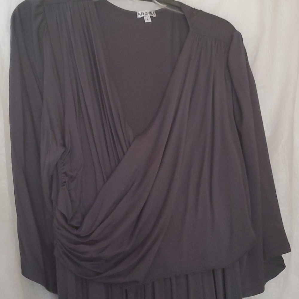 Dress - Picture 3 of 4